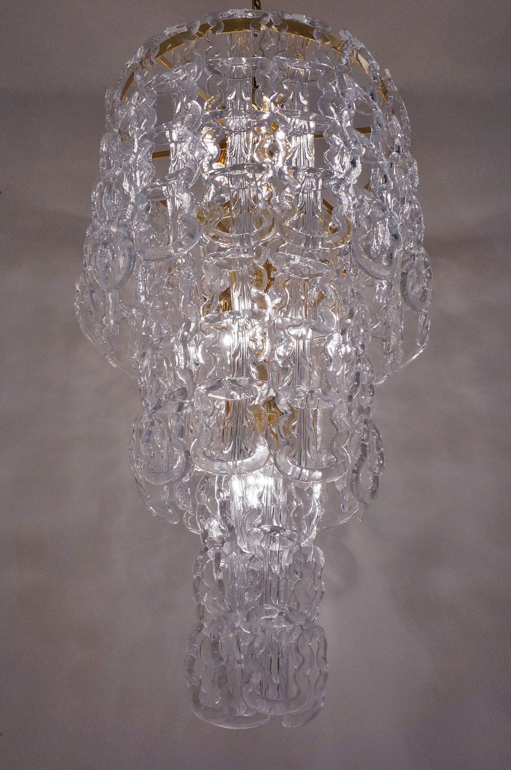 Glass chain link discount